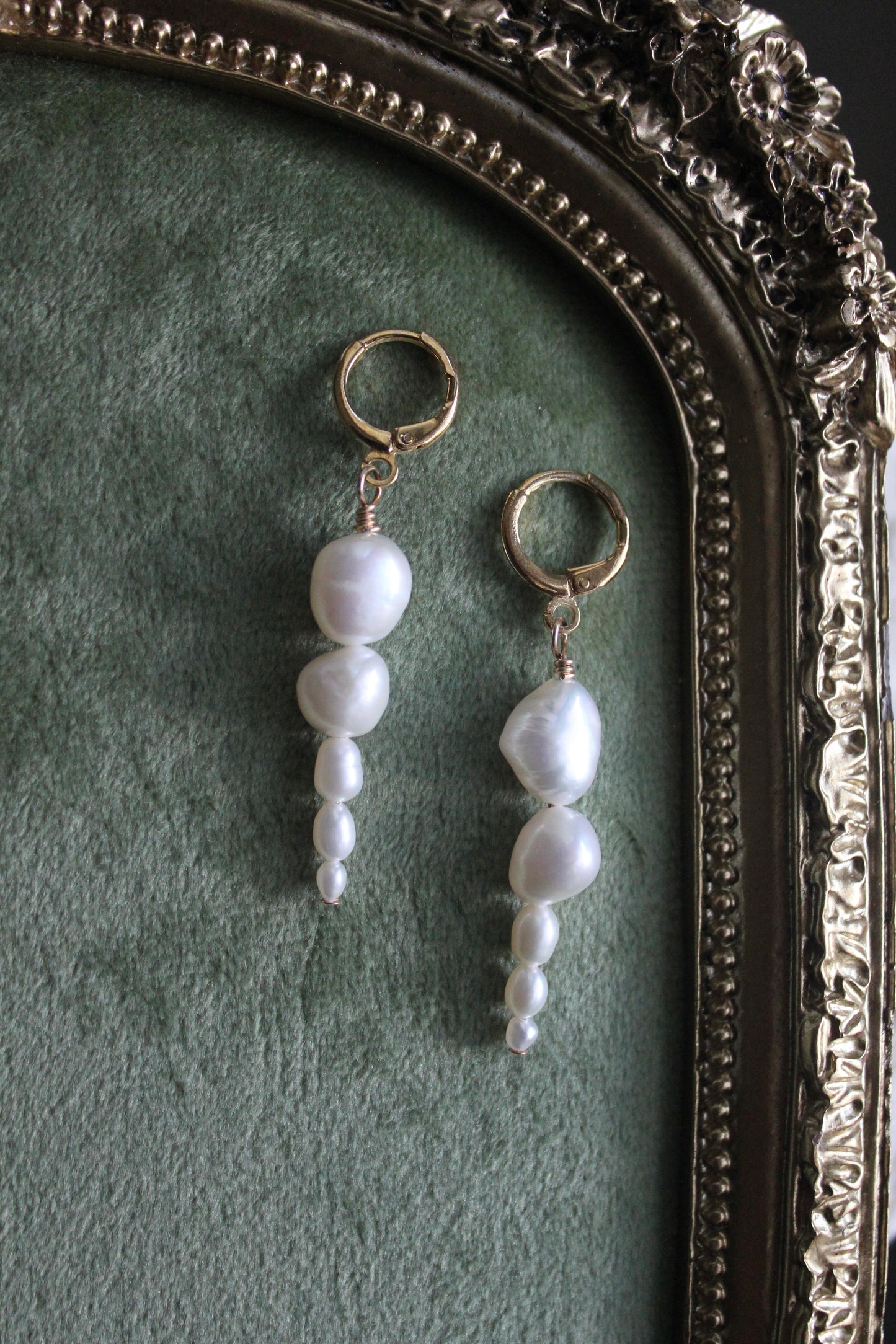 Icicle Pearl Huggies