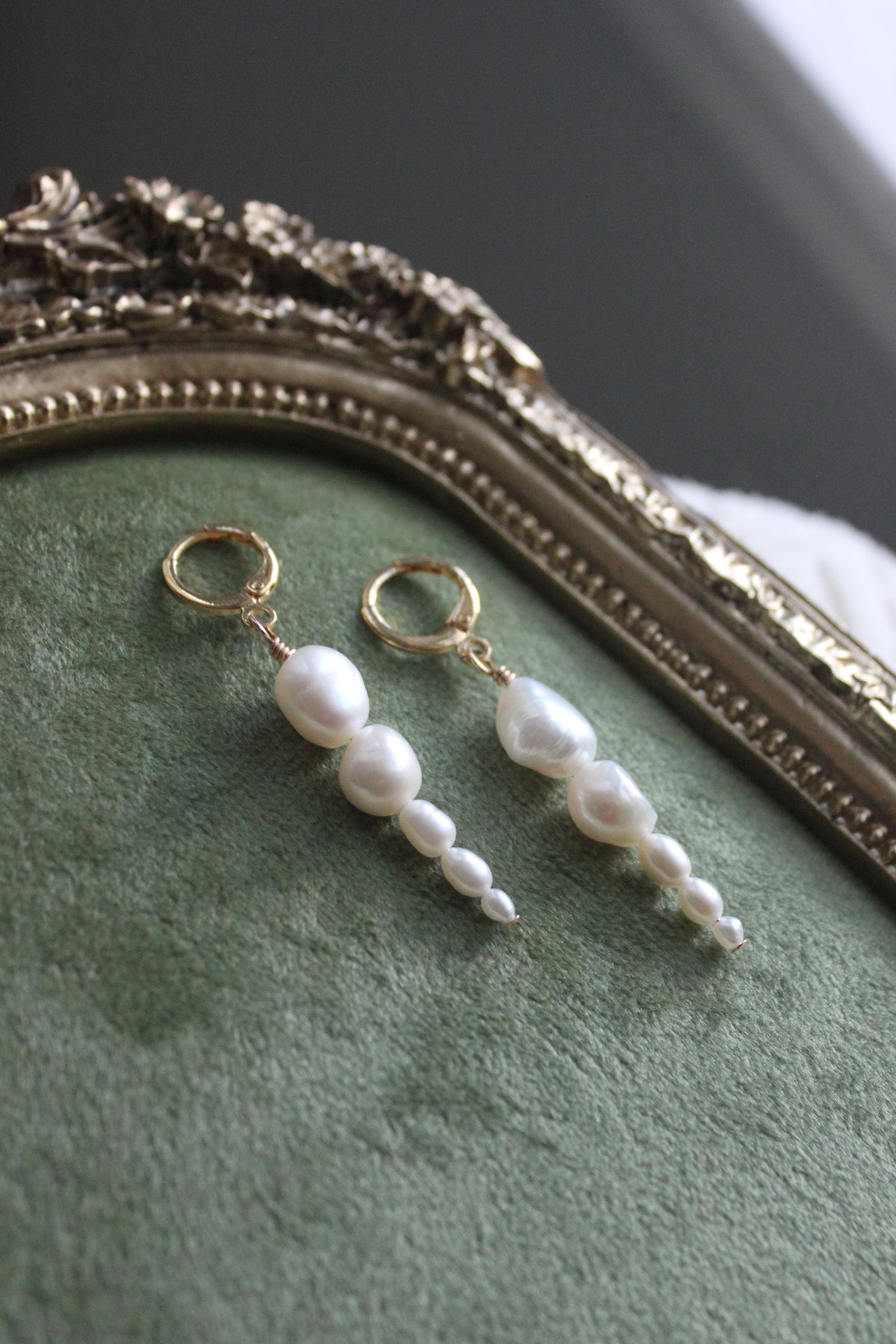 Icicle Pearl Huggies