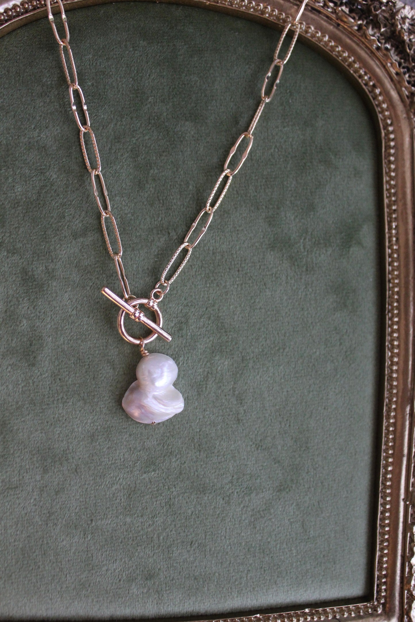 Baroque Pearl Toggle Necklace